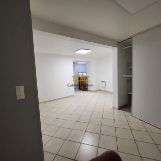  Immeuble  vendre 200 m