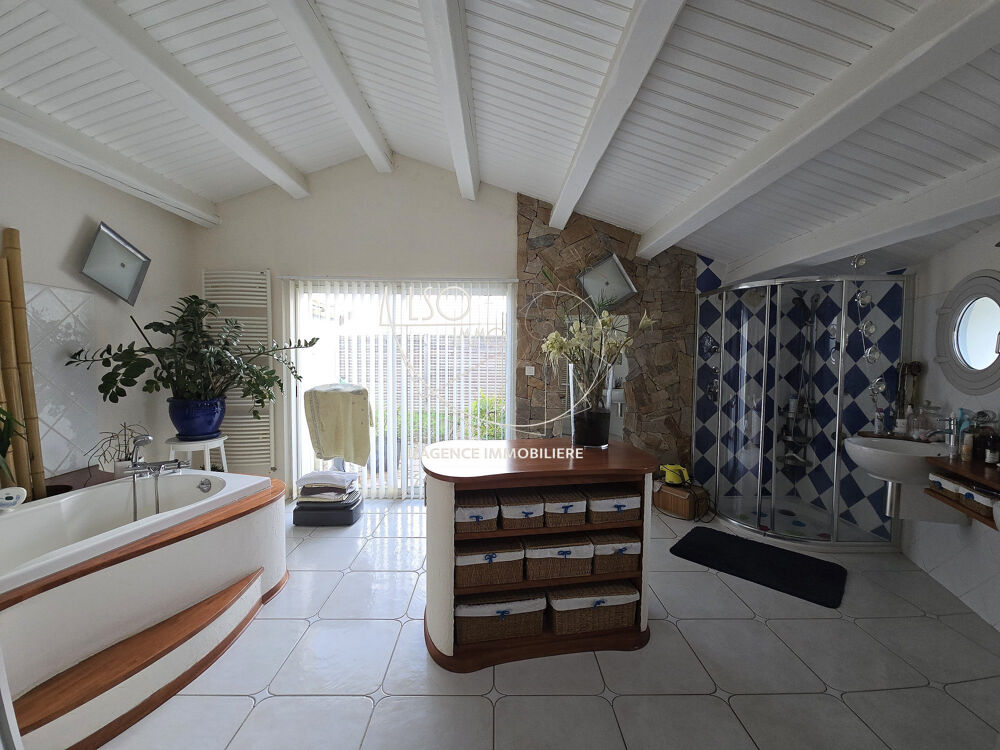 � vendre  Maison Saint-Gilles-Croix-de-Vie (85800)