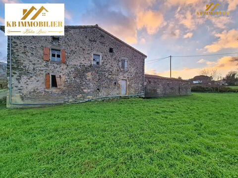   Maison en pierre � r�nover offrant un beau potentiel. Maison - 4 pi�ce(s) - 180 m�