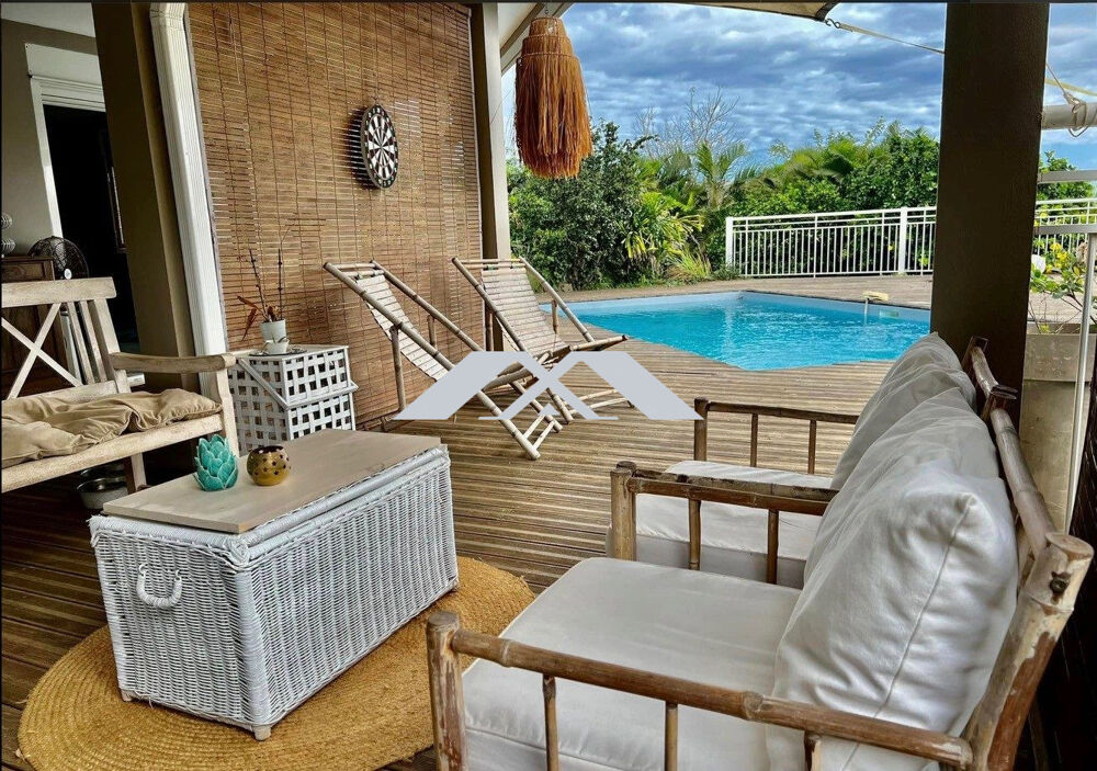 � vendre  Maison Saint-Pierre (97410)