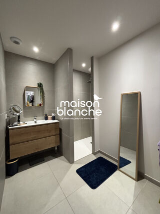  Maison à louer 4 pièces 94 m²