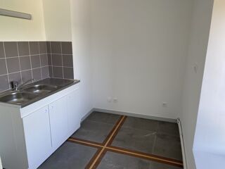  Appartement à louer 3 pièces 66 m²
