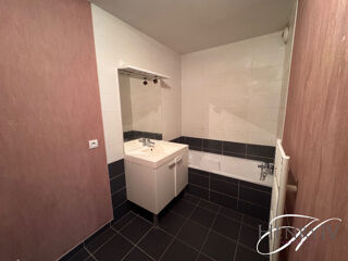  Appartement � vendre 4 pi�ces 75 m�