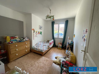  Maison à louer 4 pièces 80 m²