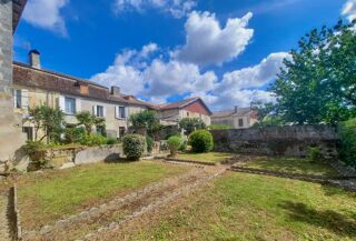  Maison à vendre 12 pièces 315 m²