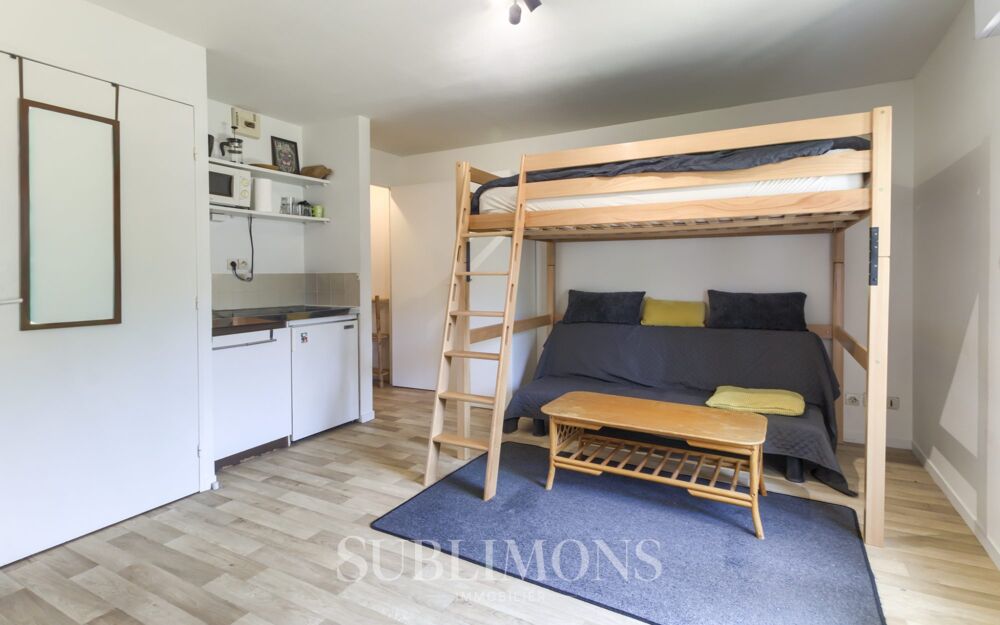 Appartement 1 pièce 21 m² · à Vannes · 21 m² · 99 999 €