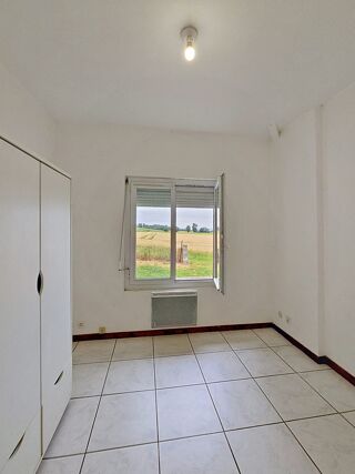  Maison à louer 4 pièces 87 m²
