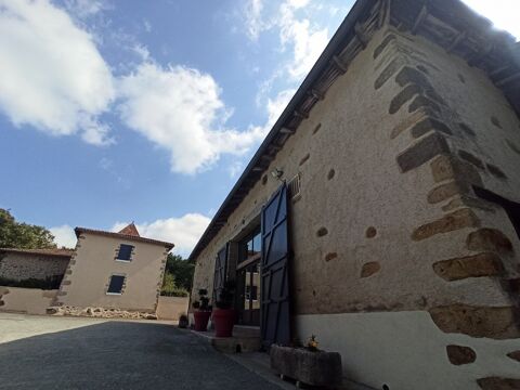   Grange Rénovée pour Salle de reception / restauration 