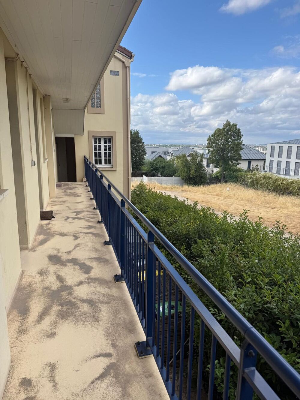 Location Appartement STUDIO MEUBLE DE 18 m² Rueil-malmaison