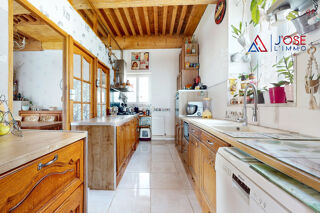  Maison � vendre 7 pi�ces 230 m�