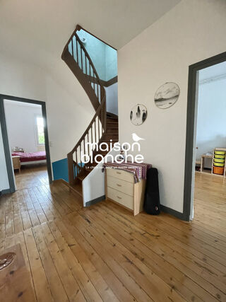  Maison � vendre 6 pi�ces 180 m�