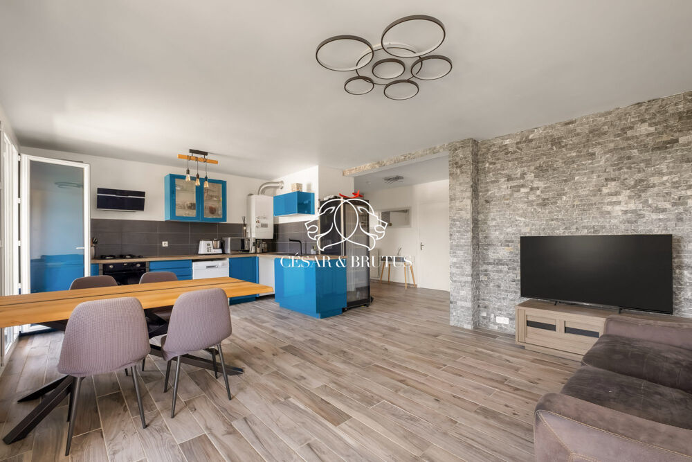 SAINT-LAURENT-DE-MURE - T4 - 80m² - BALCON et CAVE - VUE DEGAGE