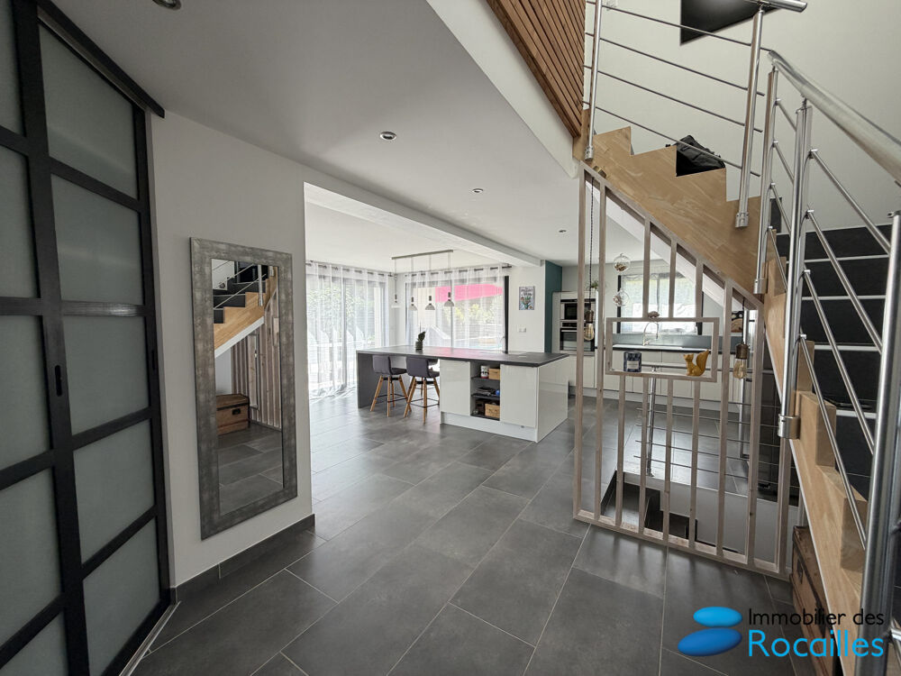 à vendre  Maison Pers-Jussy (74930)