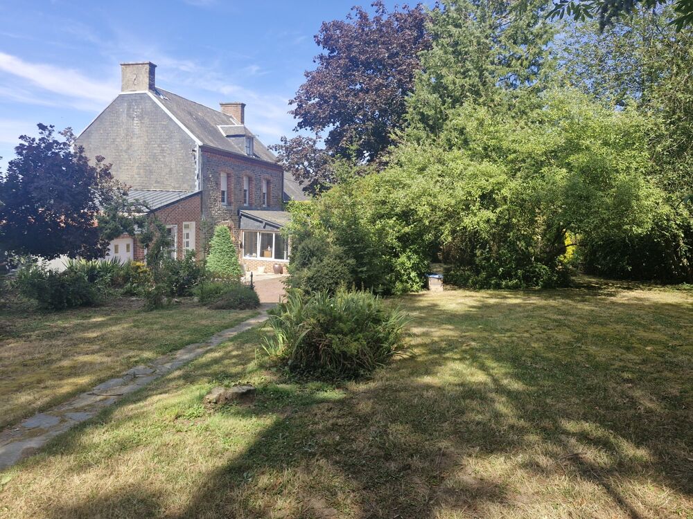 Maison 8 pièces 131 m² · à Valdallière · 131 m² · 135 000 €