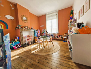  Maison à vendre 10 pièces 223 m²
