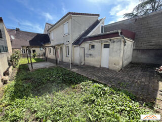  Immeuble  vendre 242 m