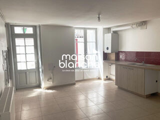 Maison 5 pièces 131 m² · à Saint-Maixent-l'École · 131 m² · 160 000 €
