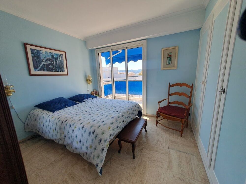 � vendre  Appartement Antibes (06600)