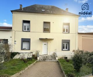  Immeuble à vendre 201 m²
