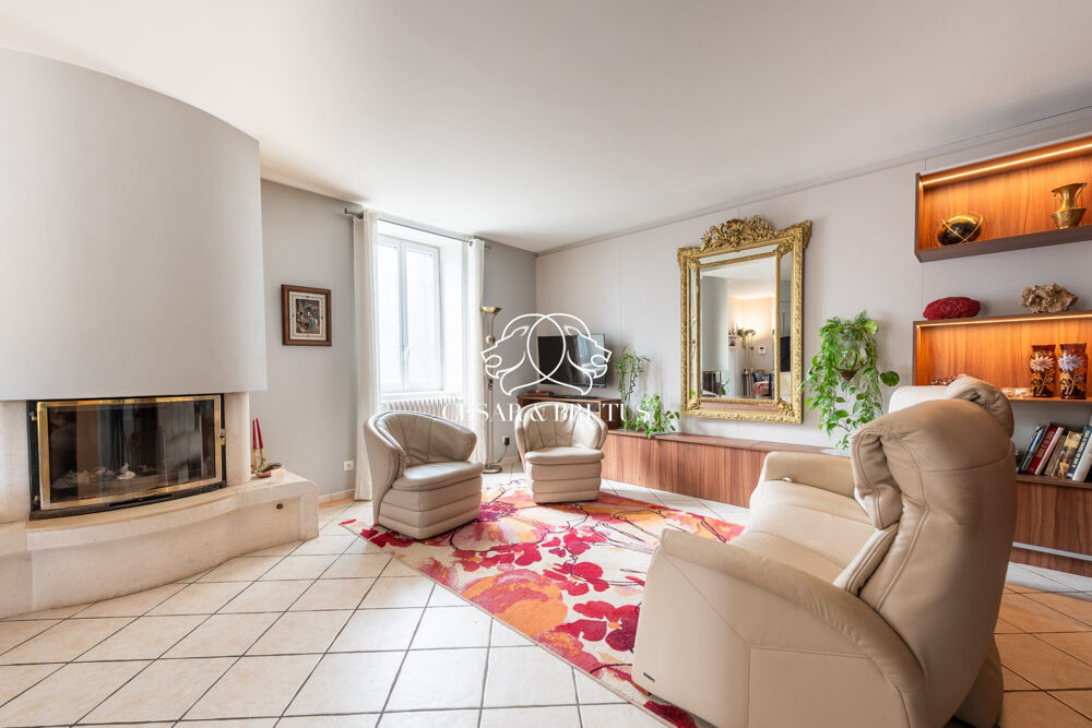 � vendre  Maison Montluel (01120)