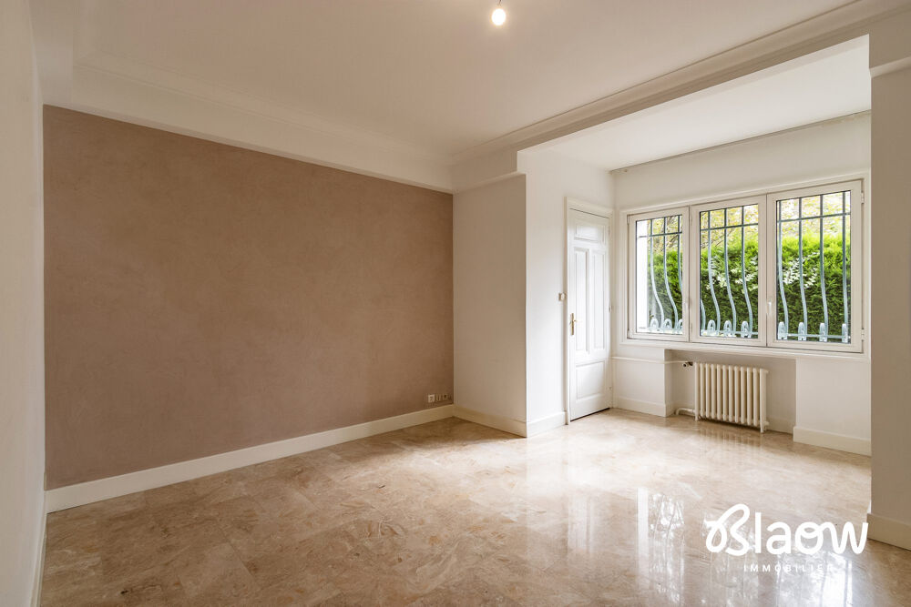 Maison 450 m² à vendre à Saint-Etienne