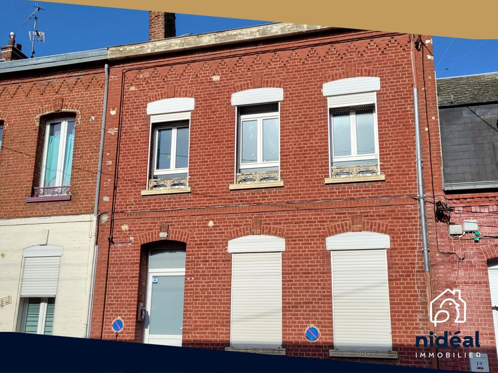 Maison de ville avec beaux volumes et jardin, CAUDRY