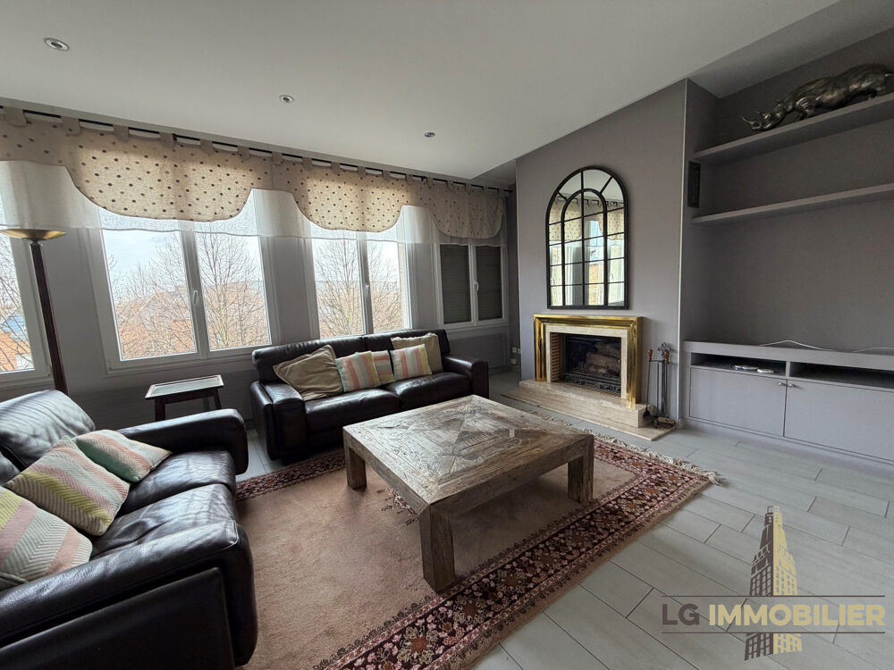 CENTRE-VILLE - TYPE 4 MEUBLE EN DUPLEX