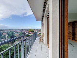  Appartement à louer 2 pièces 55 m²