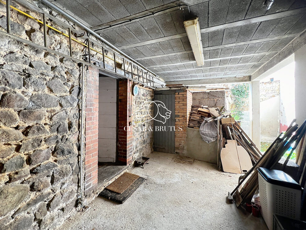 Maison de ville charmante 3 chambres avec extérieur à rafraich