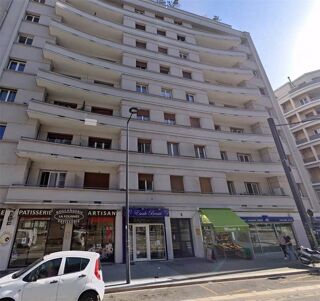  Parking / Garage  louer 13 m