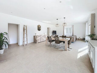  Maison � vendre 5 pi�ces 197 m�