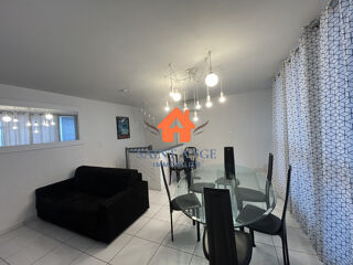  Appartement à louer 3 pièces 56 m²