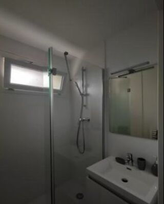  Colocation Demande5 pièces 82 m² Bron