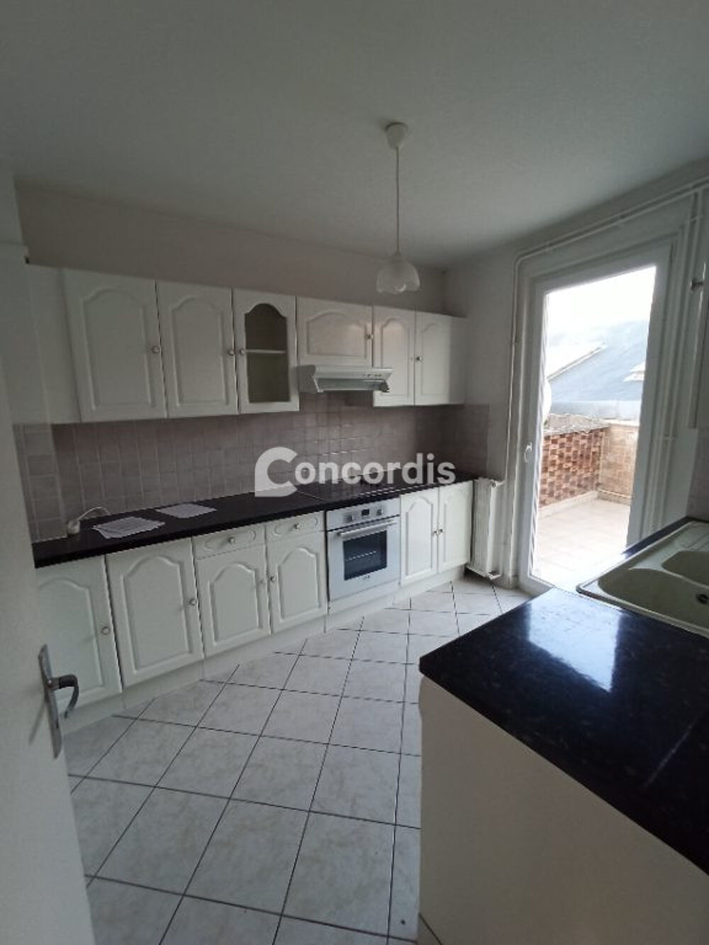 Location Appartement Appartement Nancy 4 pièce(s) 81.39 m2 - avec terrasse Nancy