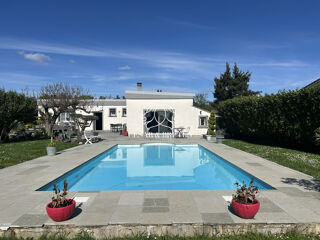  Maison  vendre 6 pices 152 m