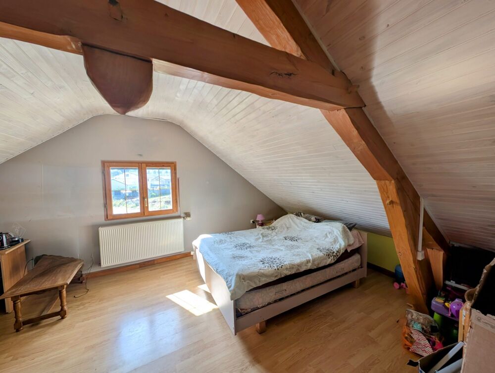 Vente Maison Maison de 140 m2 avec 2000 m2 de terrain Yssingeaux