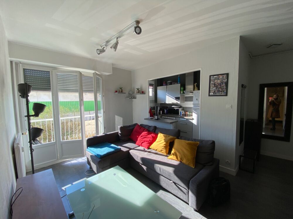 Location Appartement COQUET T2 AVEC STATIONNEMENT Lyon 8