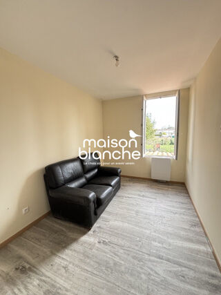  Immeuble � vendre 136 m�