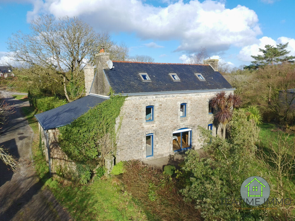 Maison 9 pièces 190 m² · à Scaër · 190 m² · 282 000 €