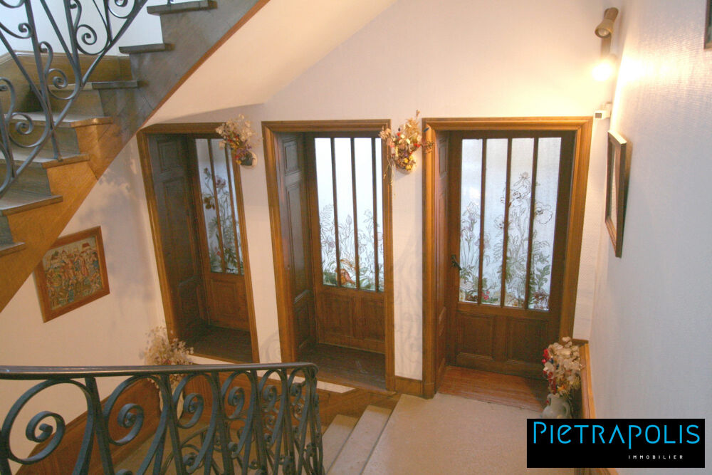  vendre  Proprit/chteau Saint-Julien-Molin-Molette (42220)