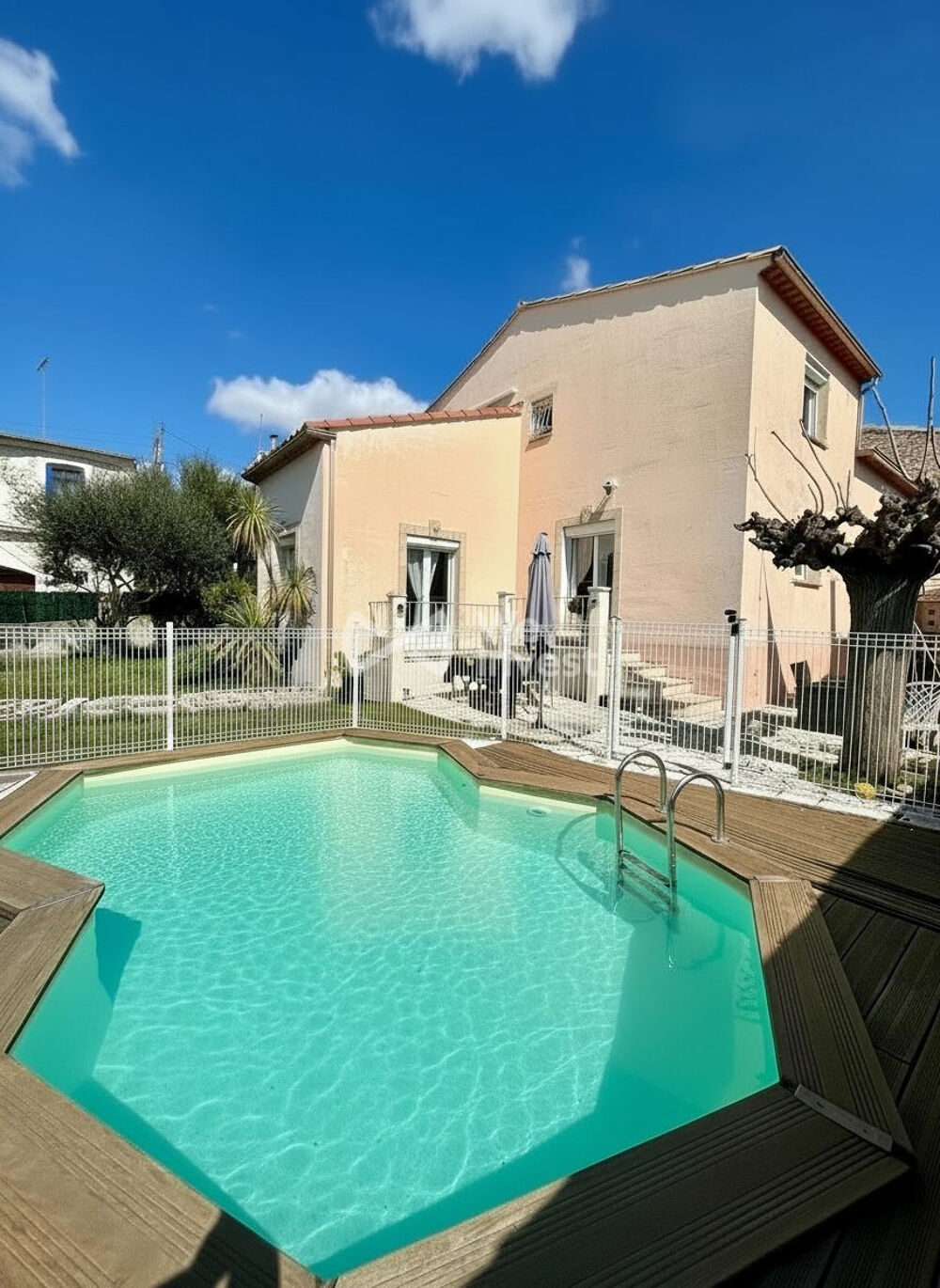 Maison familiale 5 pièces - Beaux volumes et charme assuré.