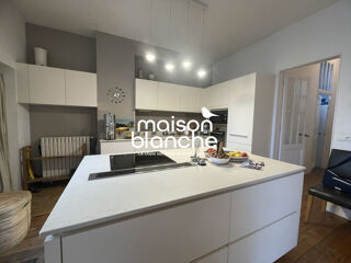  Maison � vendre 8 pi�ces 228 m�