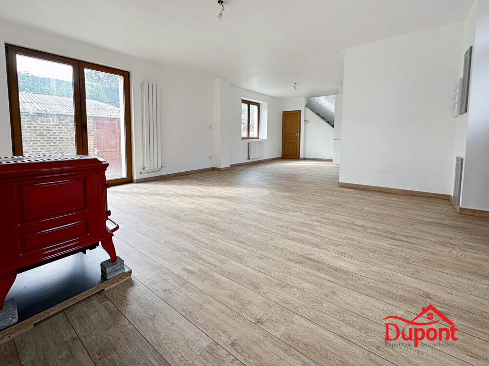 Vente Maison À vendre maison 3 chambres, jardin et terrain constructible à Laifour