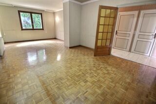  Maison à vendre 10 pièces 190 m²