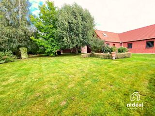  Maison  vendre 8 pices 240 m