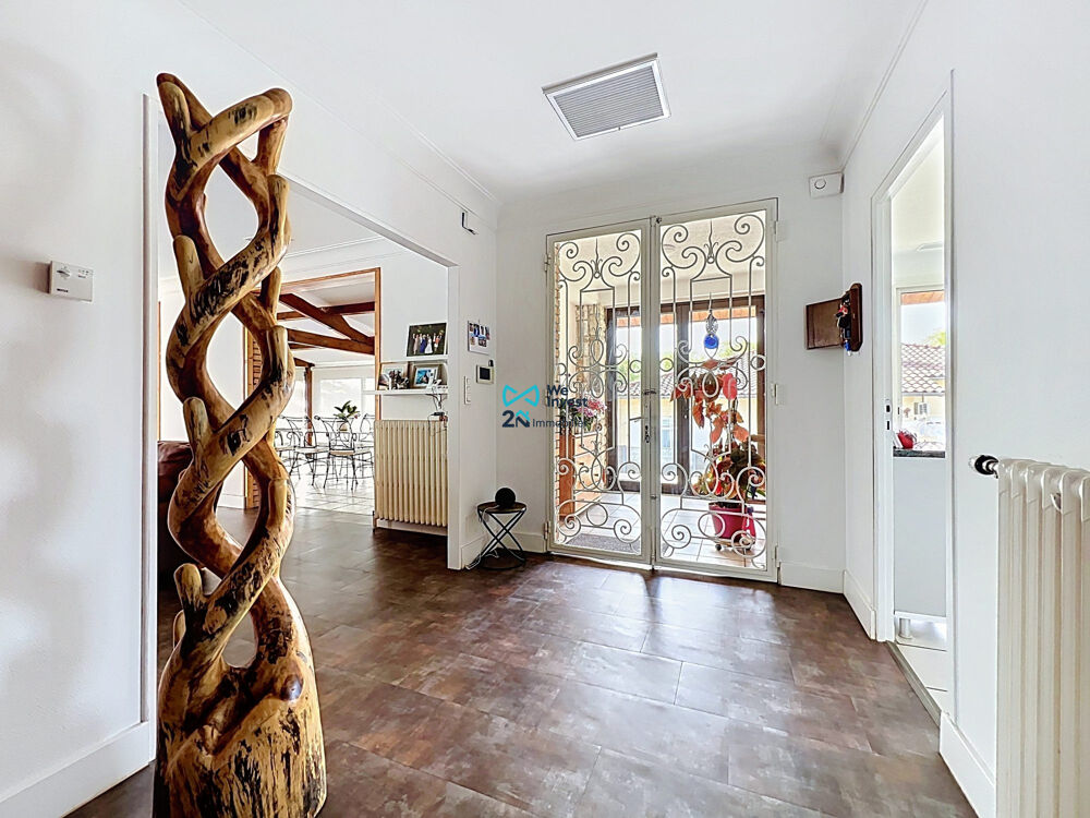 Maison familiale de 280 m² aux multiples possibilités sur une