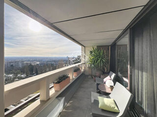  Appartement � vendre 3 pi�ces 81 m�