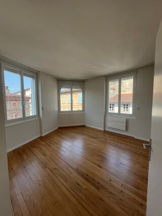  Appartement � louer 3 pi�ces 74 m� Albi