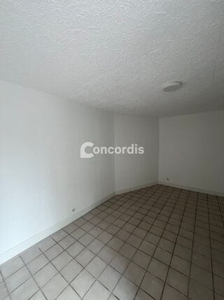  Appartement à louer 1 pièce 22 m²