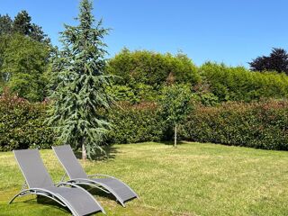  Maison à louer 7 pièces 254 m²